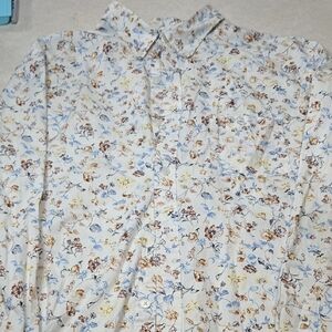 Express White and Blue Casual Button Down Shirt
